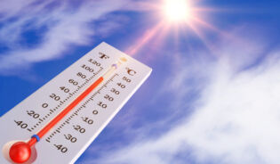 Termometr pokazuje pogodę na majowe wakacje