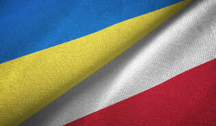 Прапори України та Польщі. Uk