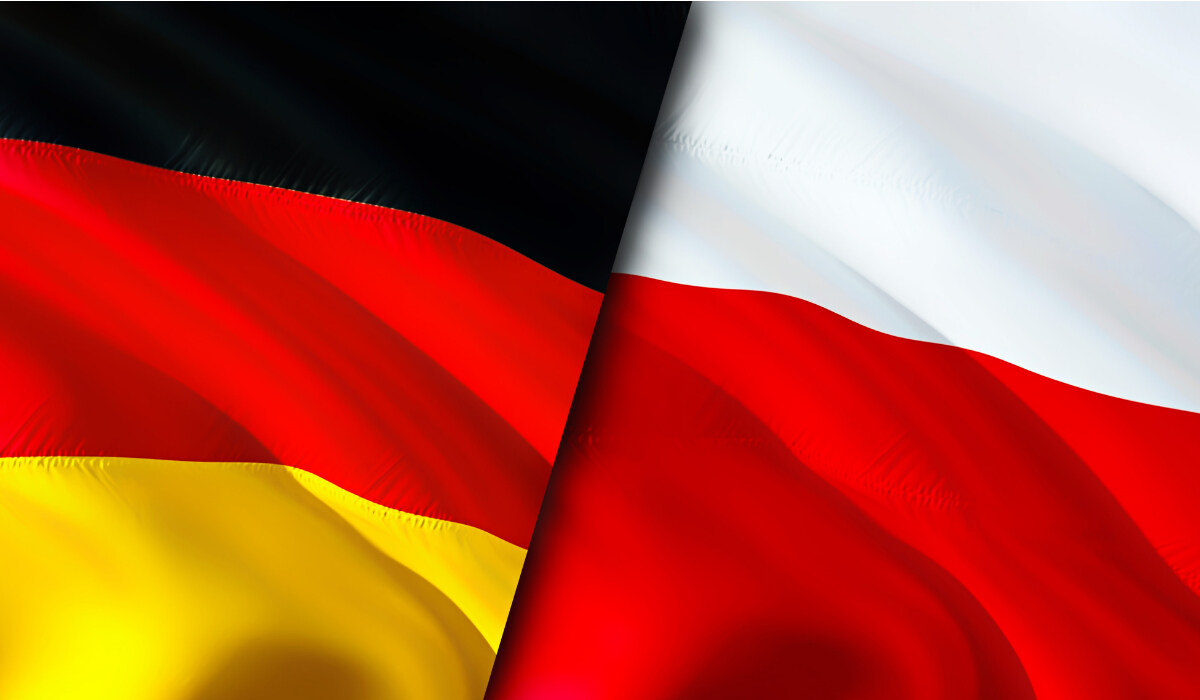 Флаги Германии и Польши