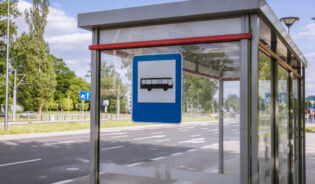 Przystanek autobusowy w Warszawie