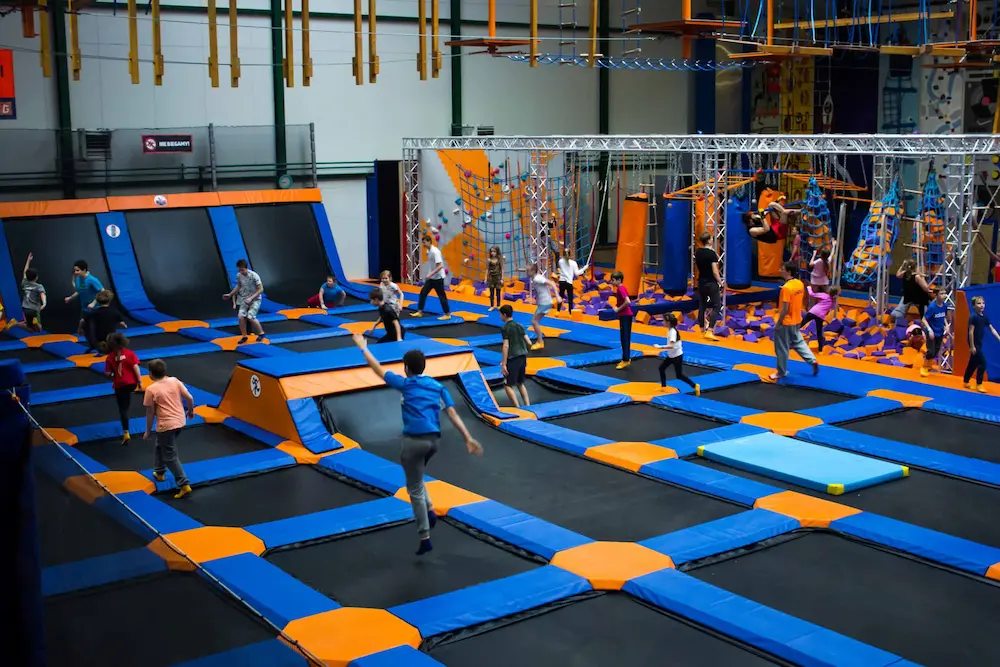 Батути в Варшаві