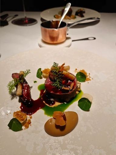 русторан Rozbrat 20 внутри